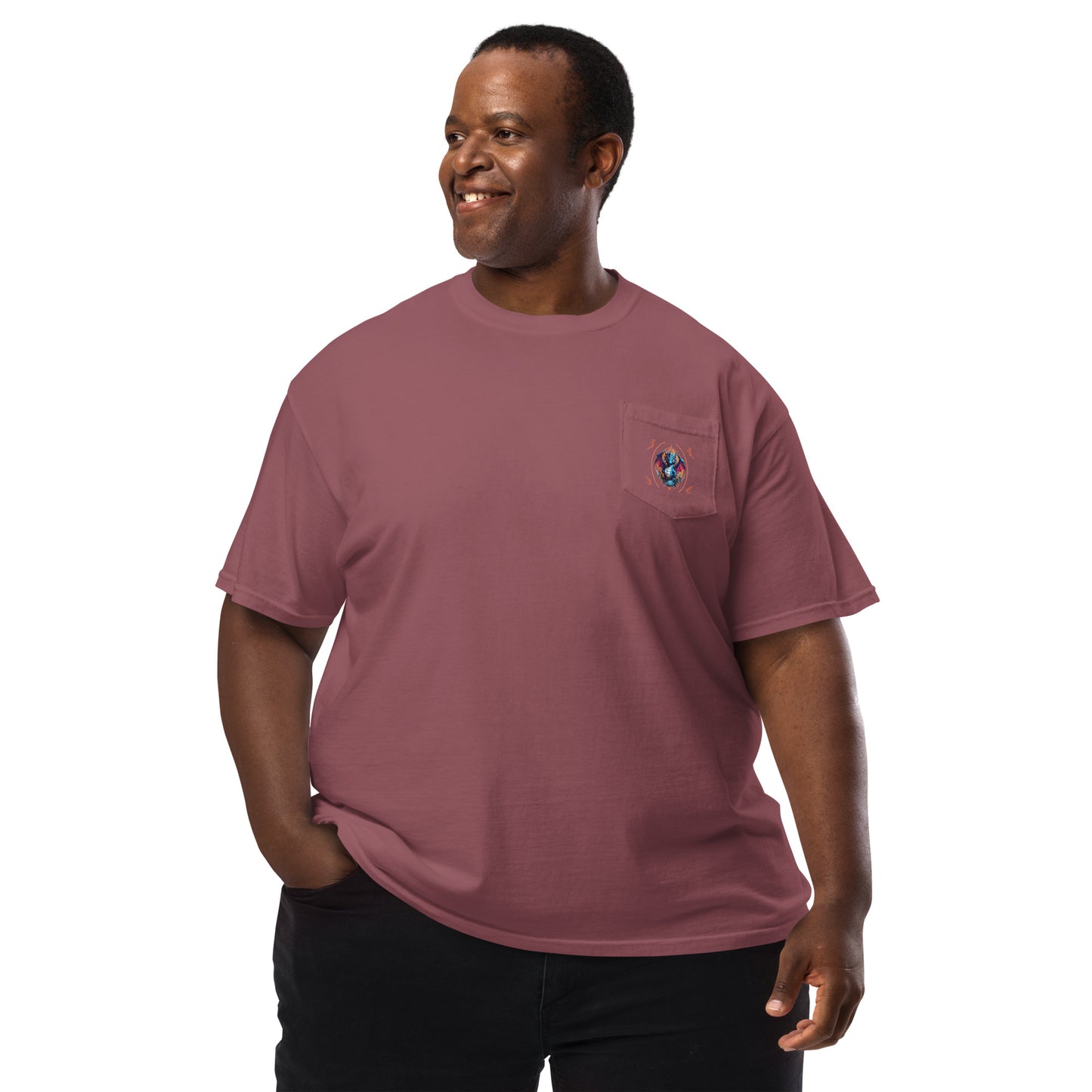 Camiseta garment dyed com bolso unissex
