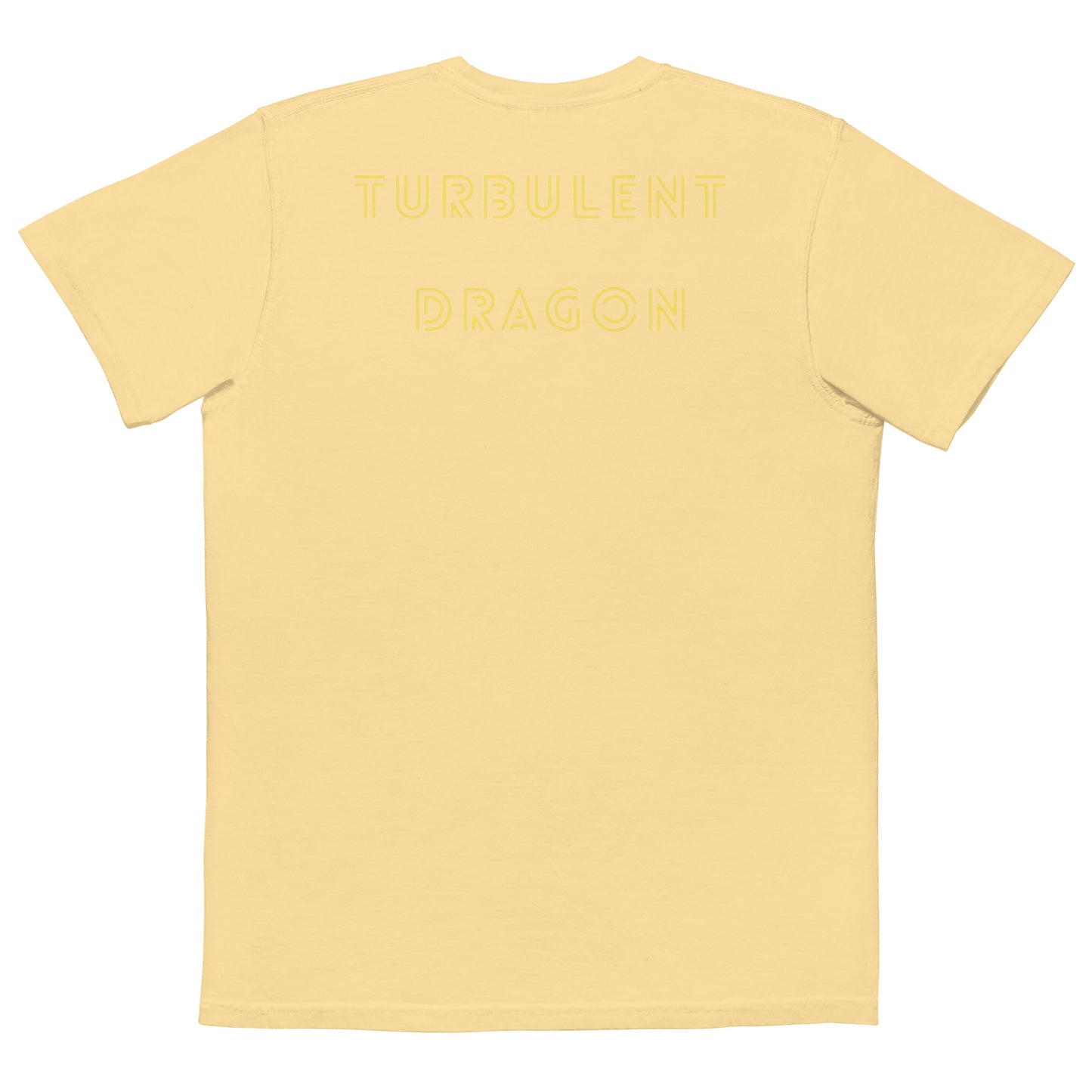 Camiseta garment dyed com bolso unissex