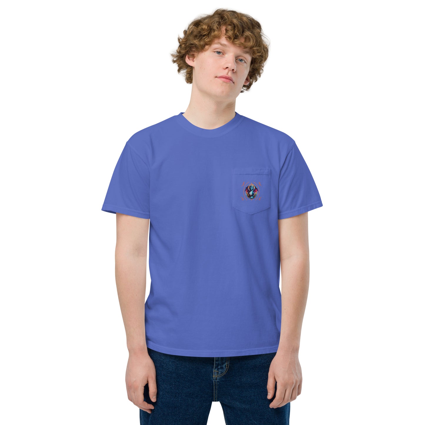 Camiseta garment dyed com bolso unissex