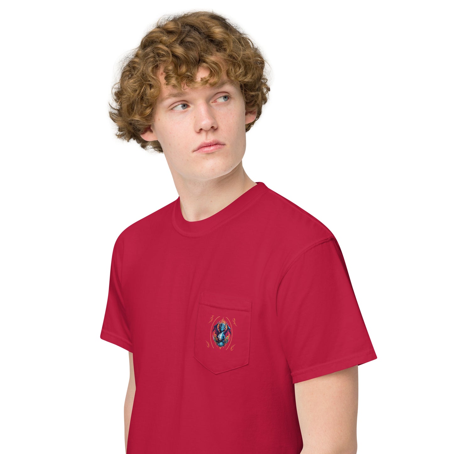 Camiseta garment dyed com bolso unissex
