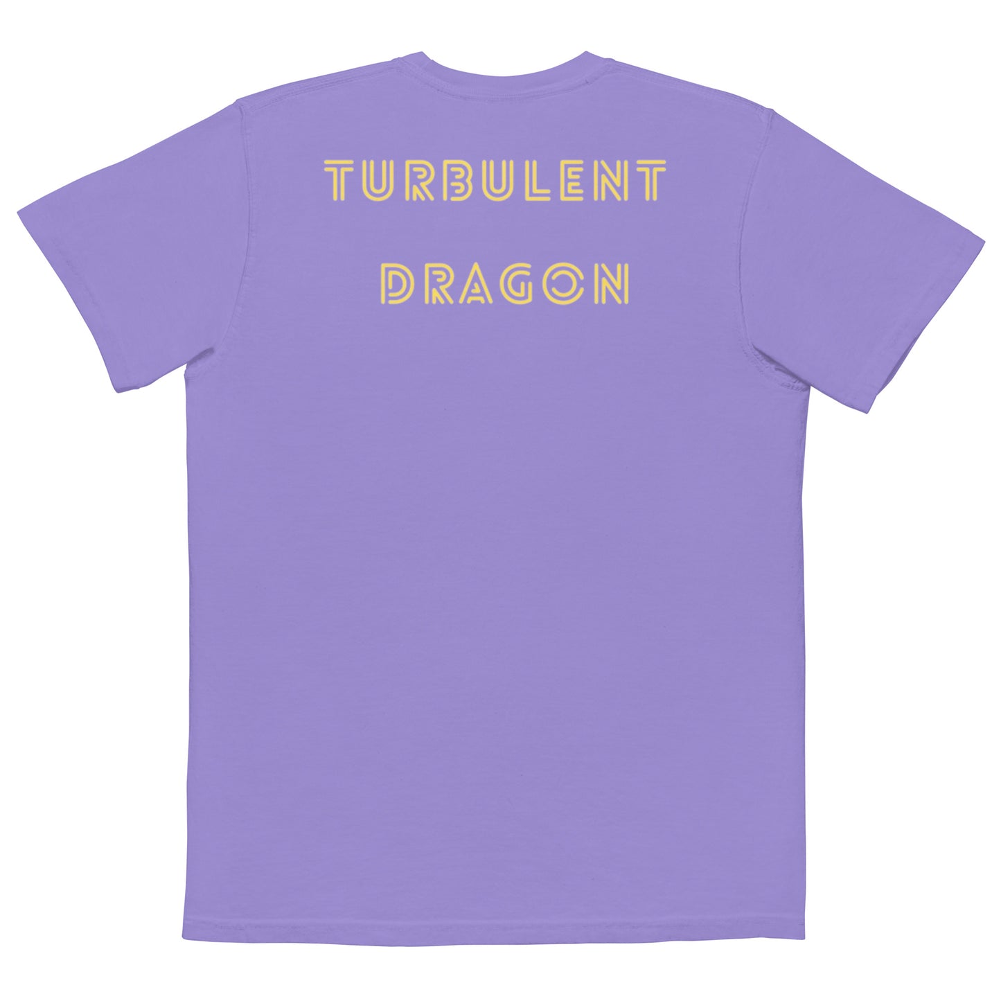 Camiseta garment dyed com bolso unissex