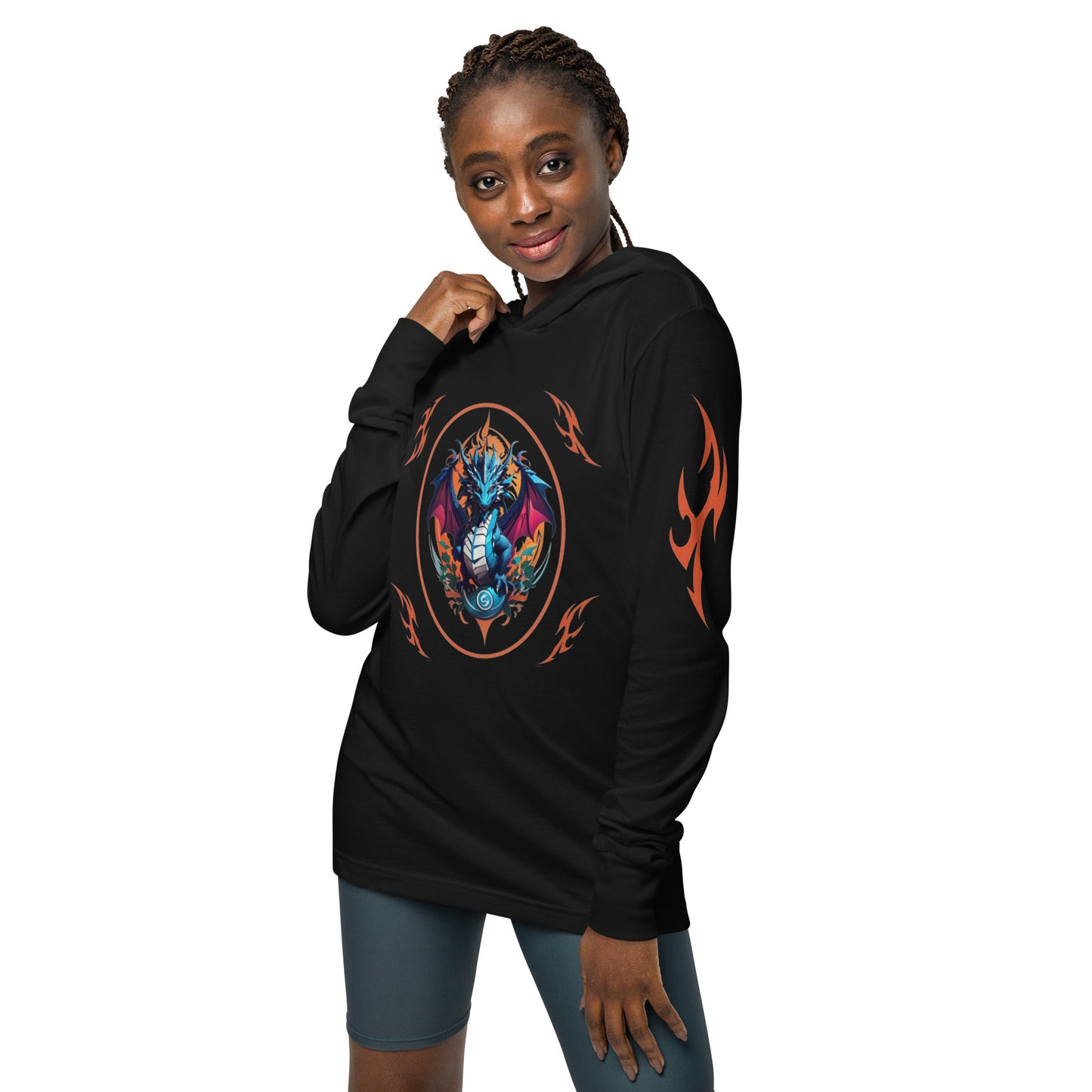 Camiseta de manga longa com capuz