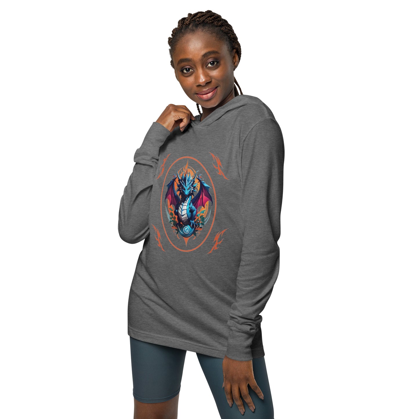 Camiseta de manga longa com capuz