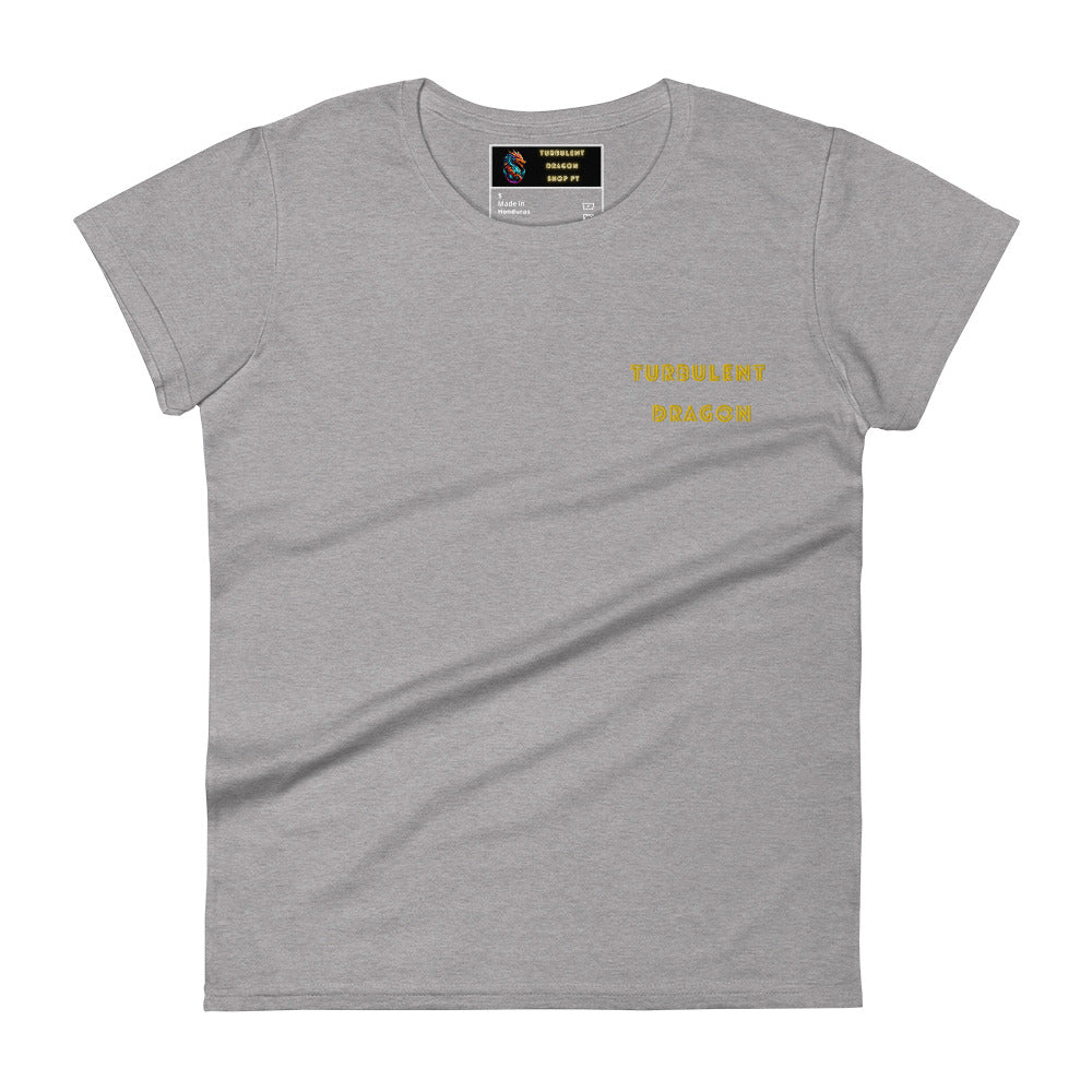 Camiseta feminina com mangas curtas