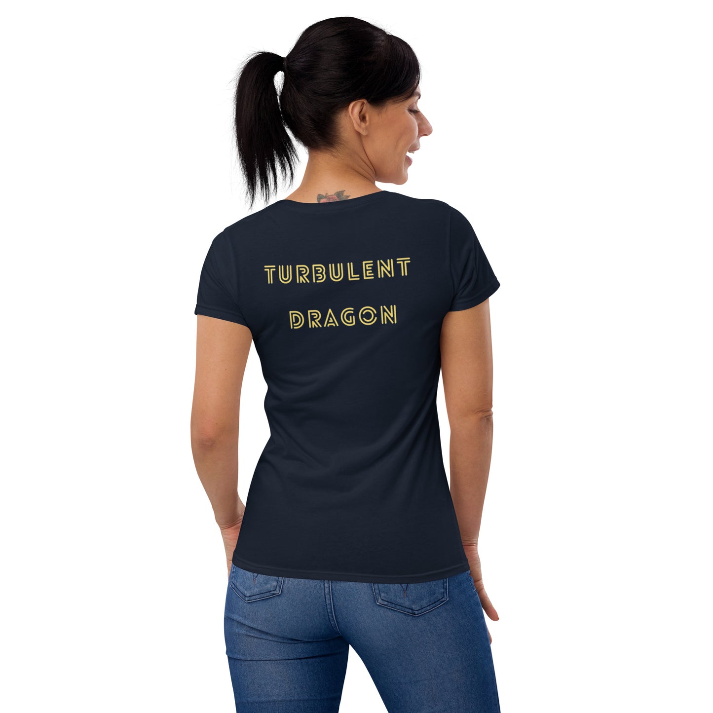 Camiseta feminina com mangas curtas