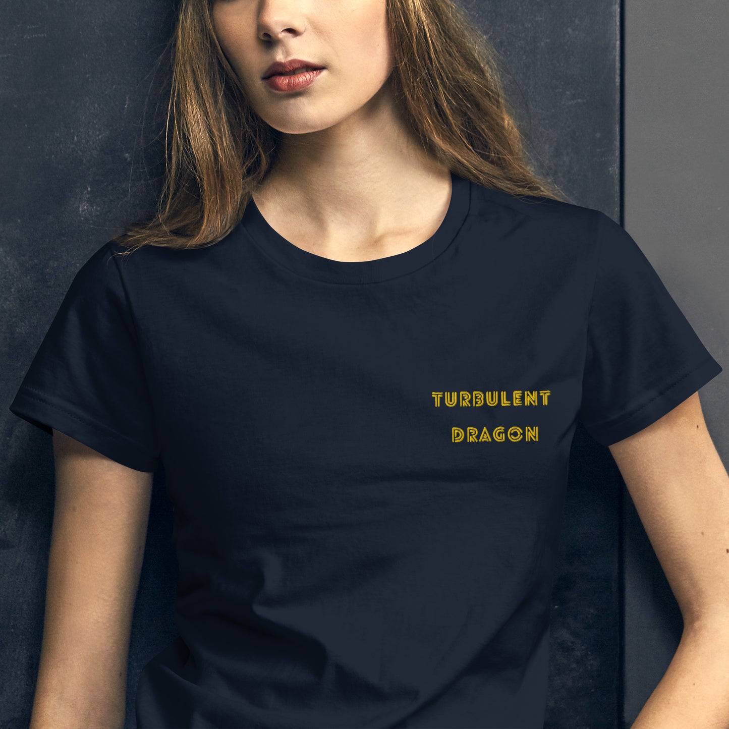 Camiseta feminina com mangas curtas