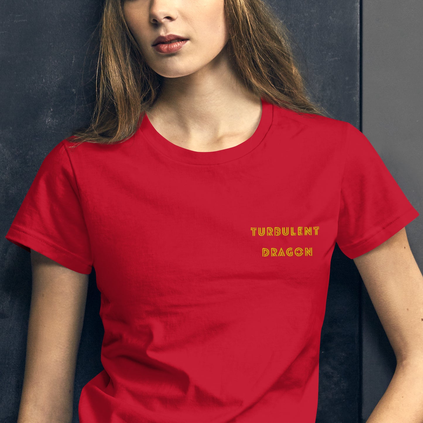 Camiseta feminina com mangas curtas