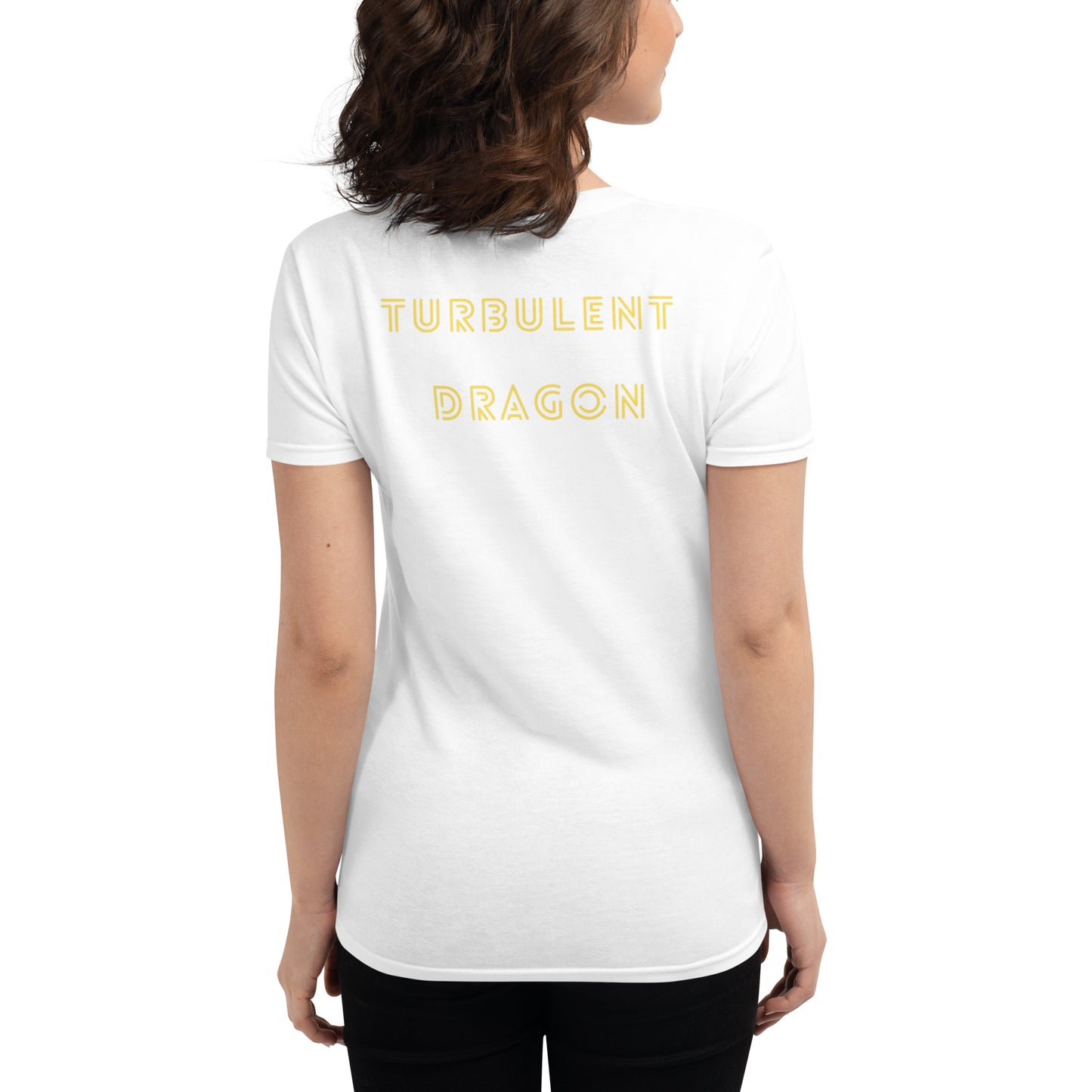 Camiseta feminina com mangas curtas