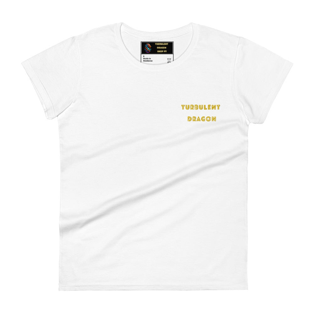 Camiseta feminina com mangas curtas