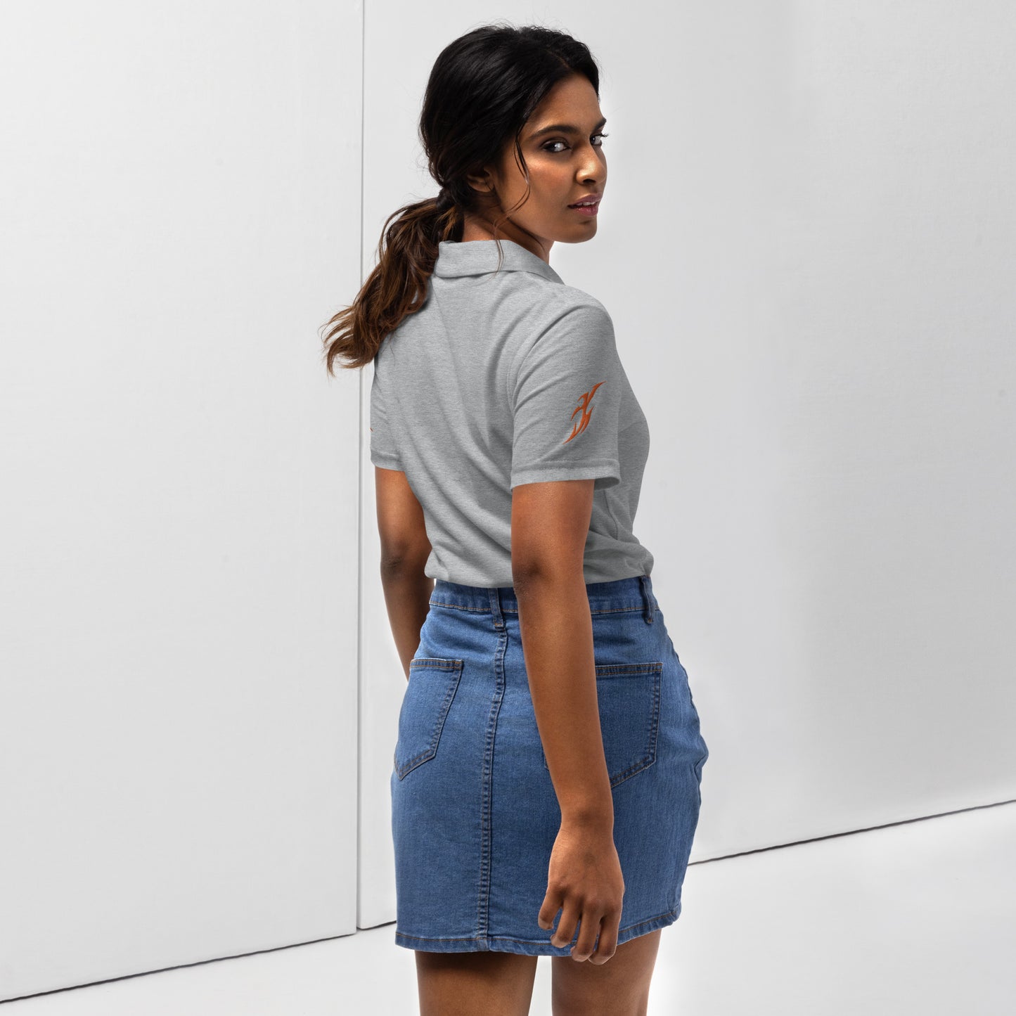 Camisa polo piquet feminina