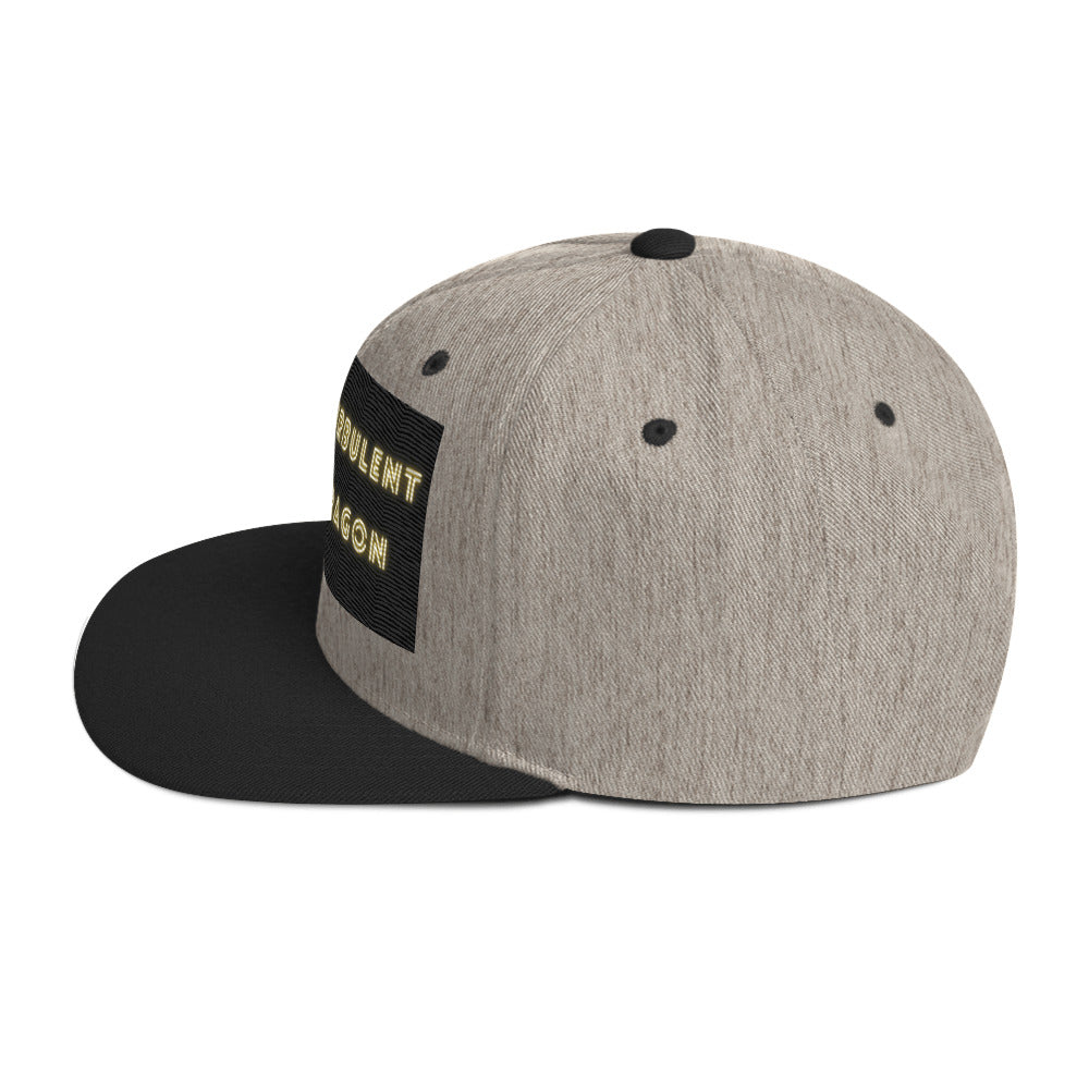 Boné snapback