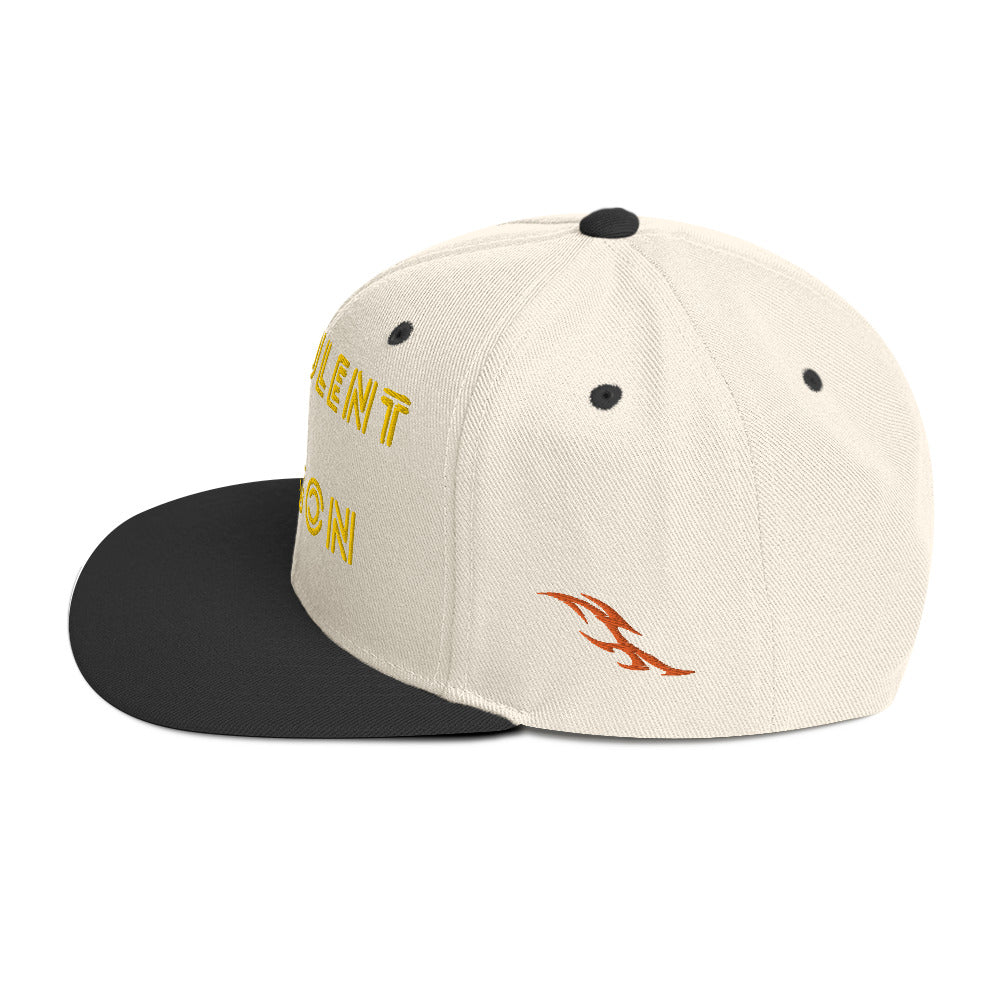 Boné snapback